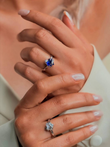 انگشتر KΞRNØVΔ – CØLLΞCT!ØN